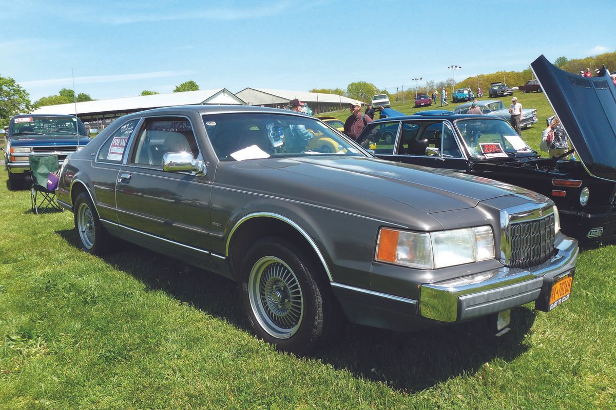 A Well-Kept 1989 Lincoln Mark VII LSC Is A Car Corral Bargain