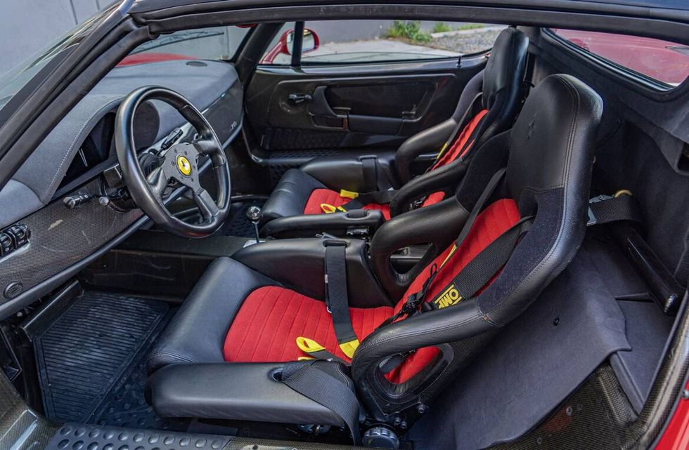 1995 Ferrari F50 - Interior