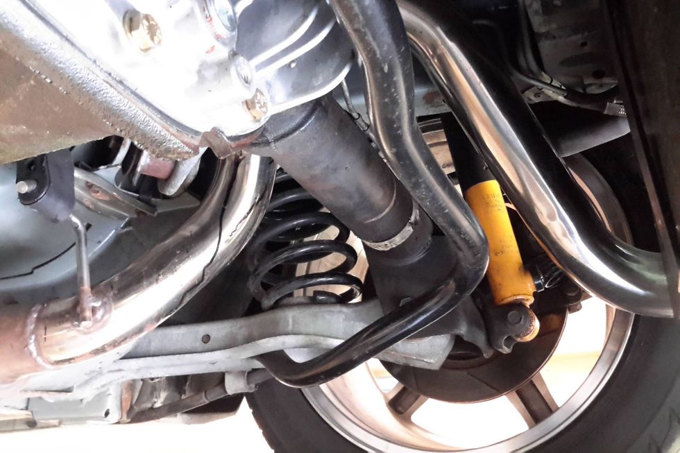 1995 Ford Mustang SVT Cobra R chassis and undercarriage