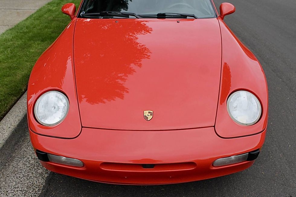 1995 Porsche 968 Coupe front
