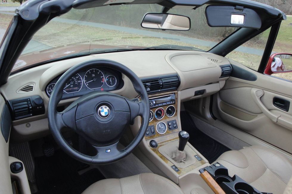 2001 BMW Z3 2.5i Roadster, Lenkrad und Instrumententafel