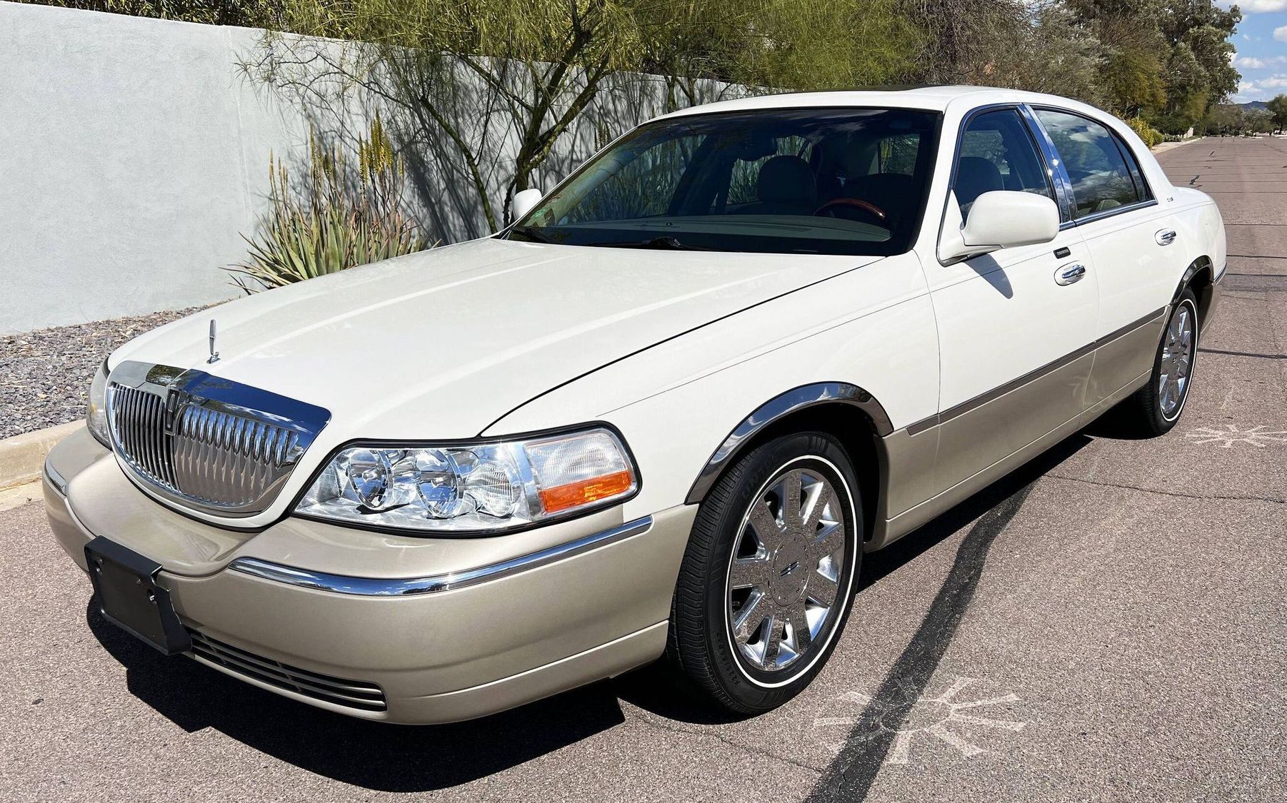 2005 Lincoln Town Car Signature Limited Frontpartie