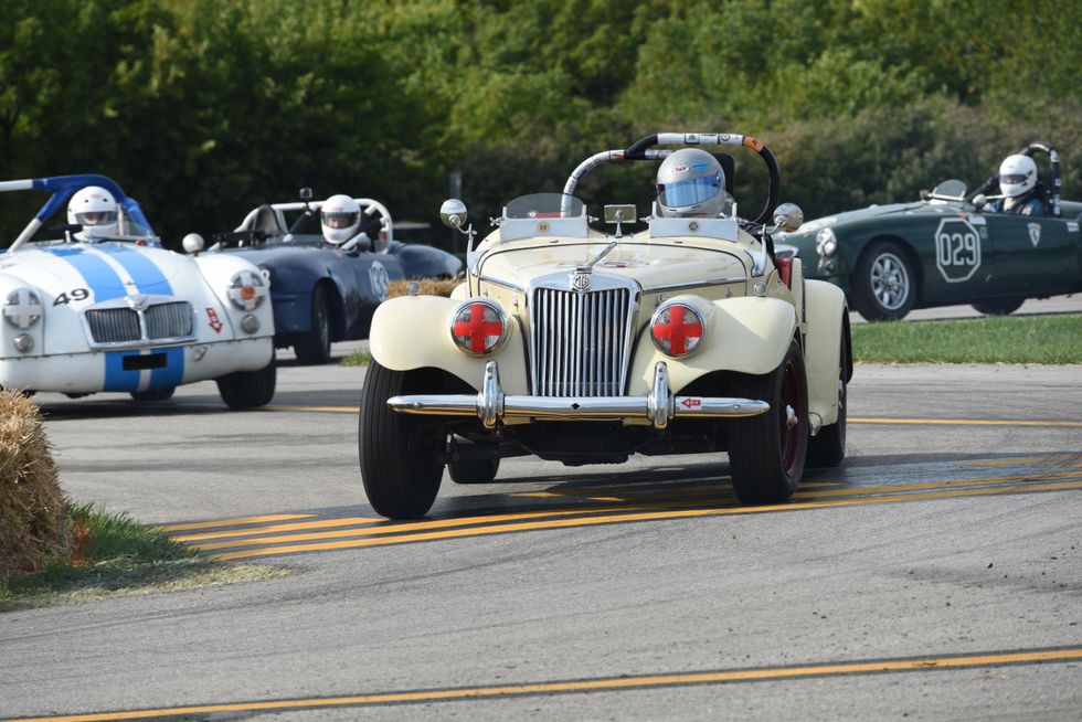 Put-in-Bay sports car races conclude with eclectic cup race | Hemmings