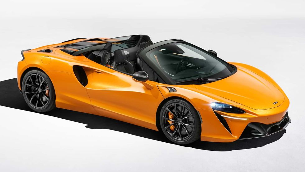 2025 McLaren Artura Spider