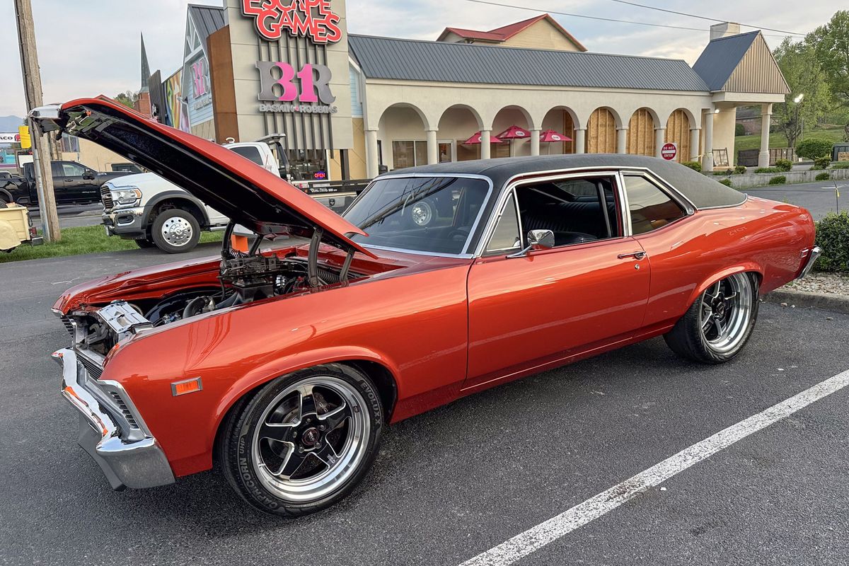 Thousands Of Hot Rods Swarm The Smokies For The 2025 Spring Pigeon