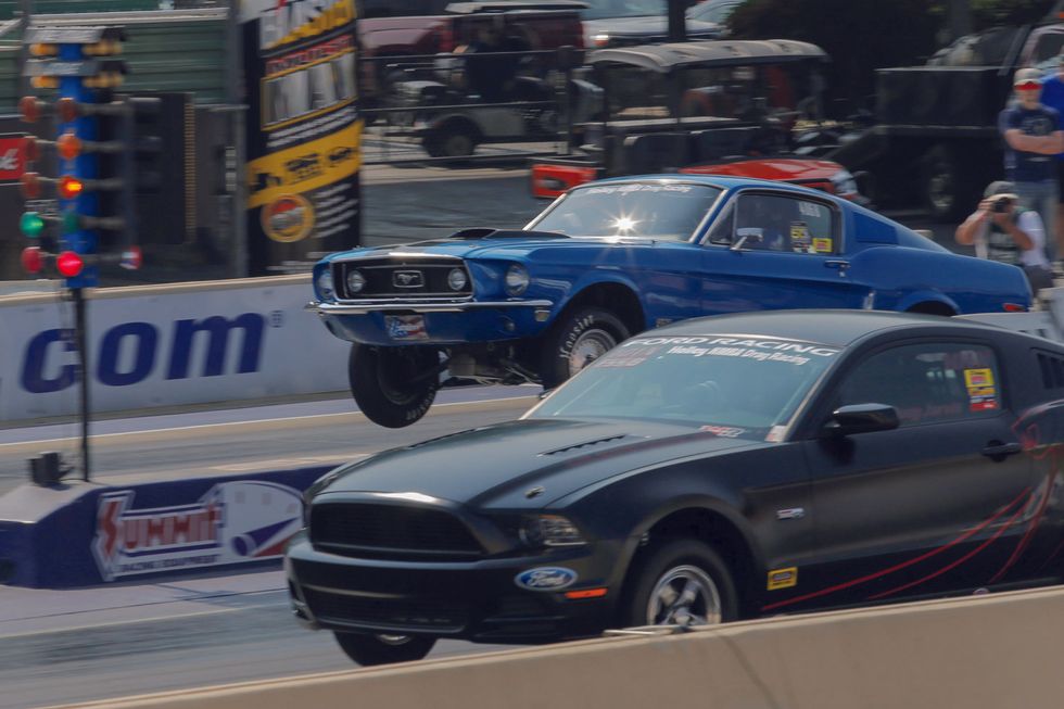 25th Annv. Ford Homecoming - Lopes 428CJ Fastback