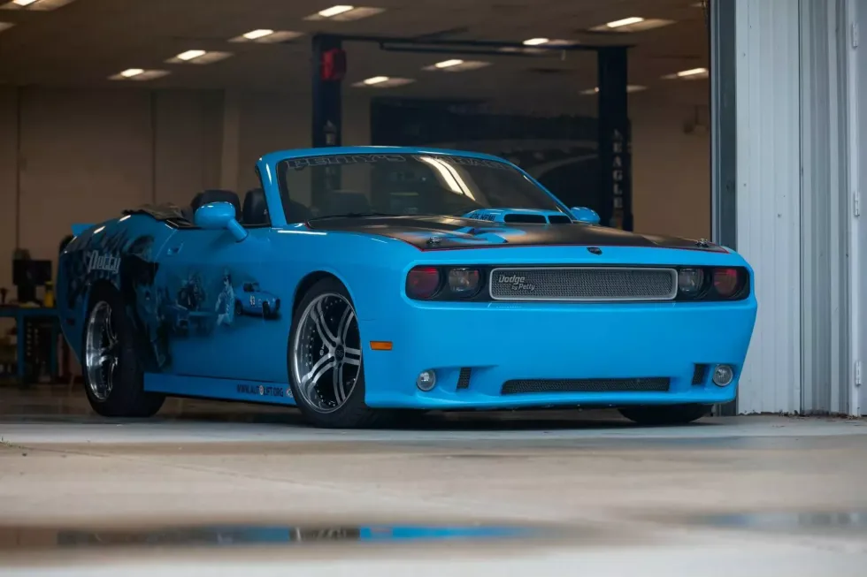 7.0-liter Hemi-Powered Dodge Challenger Richard Petty Tribute Car