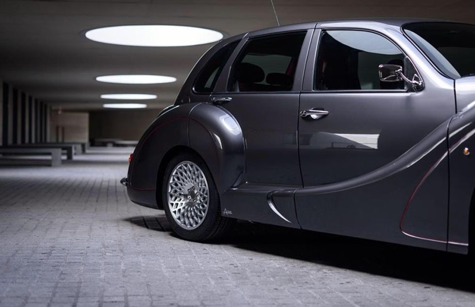 Coachbuilt Chrysler PT Cruiser Embraces Vintage Car Styling