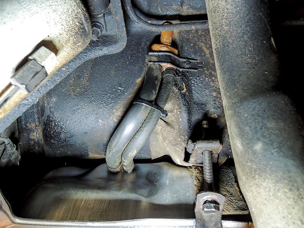 How to replace a failing fuel tank Hemmings