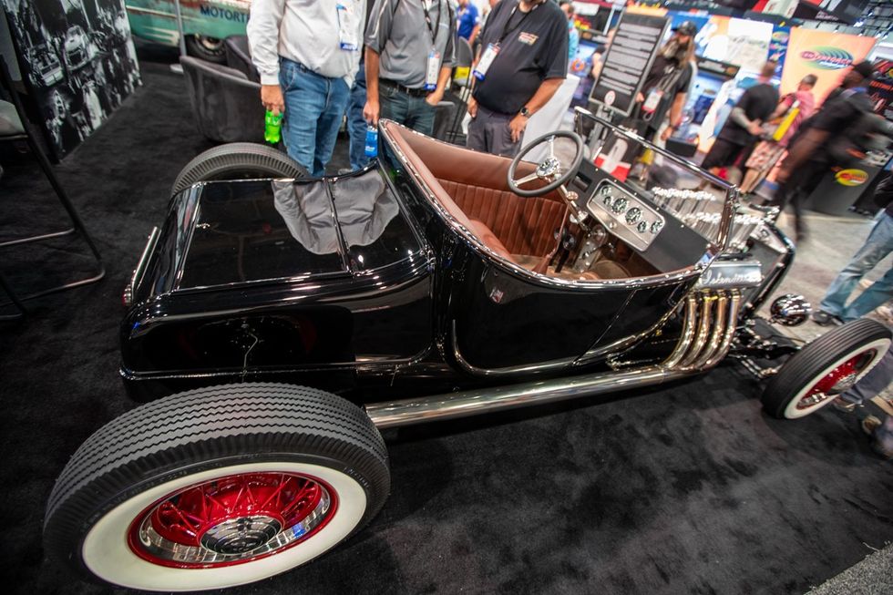 Dennis Taylor\u2019s Ed Iskenderian  hot rod roadster tribute car