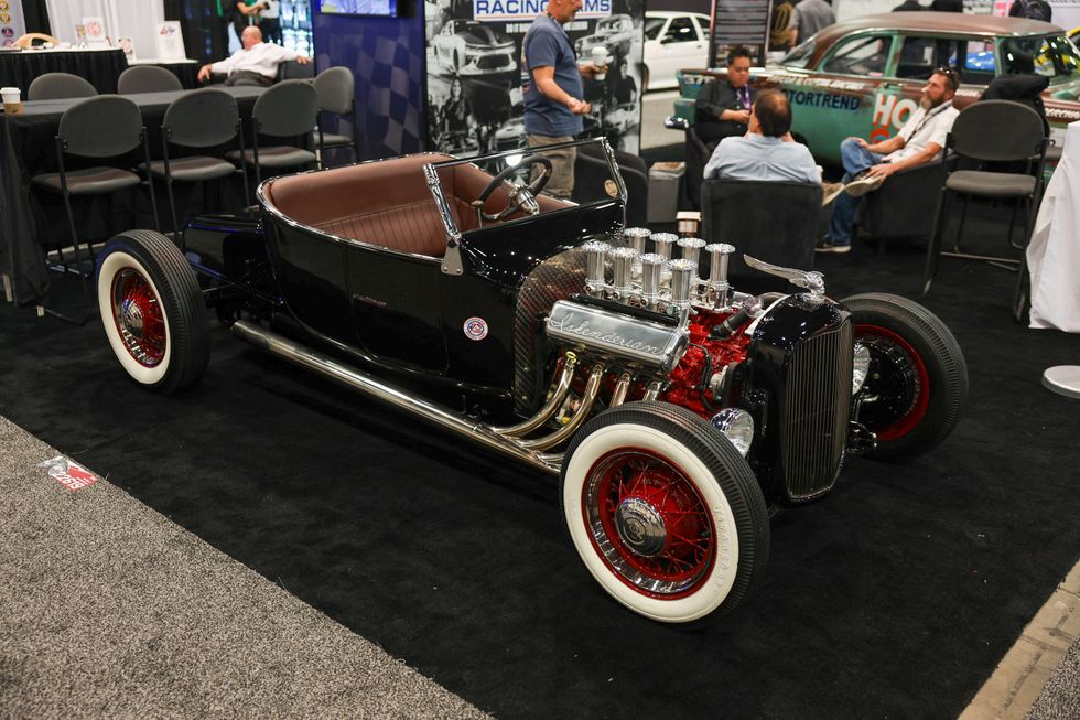 Dennis Taylor\u2019s Ed Iskenderian  hot rod roadster tribute car