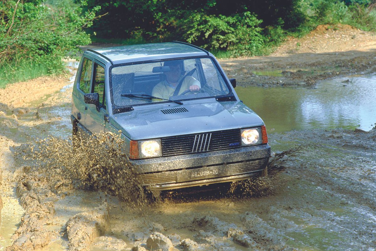 1993 Fiat Panda 4X4 Review - Italy's Favorite Car! 