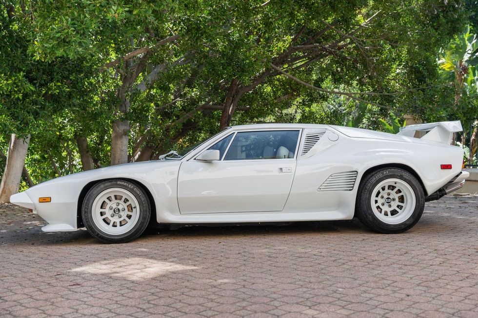 Find of the Day: Rare 1987 DeTomaso Pantera GT5-S Combines Italian ...