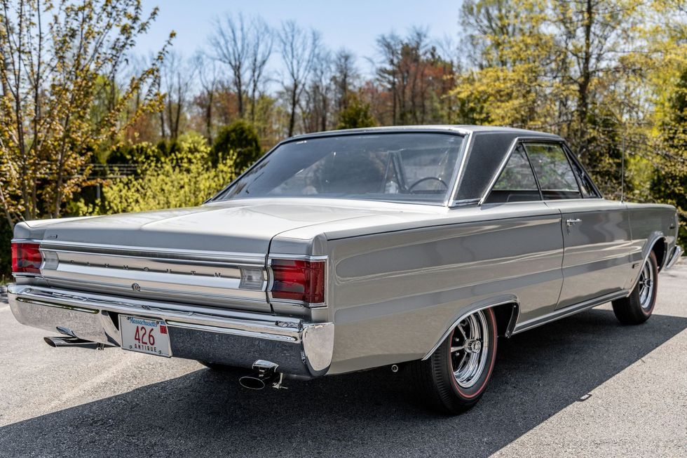 Find of the Day: This Rare 1967 Plymouth Belvedere II has a 426 Hemi