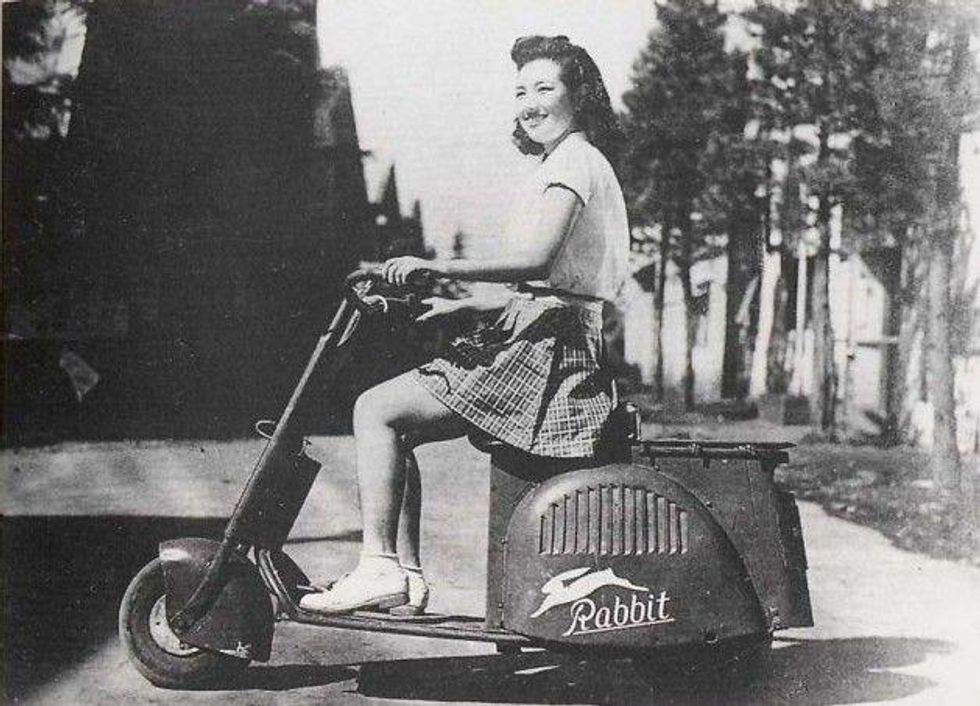 Fuji Rabbit scooter