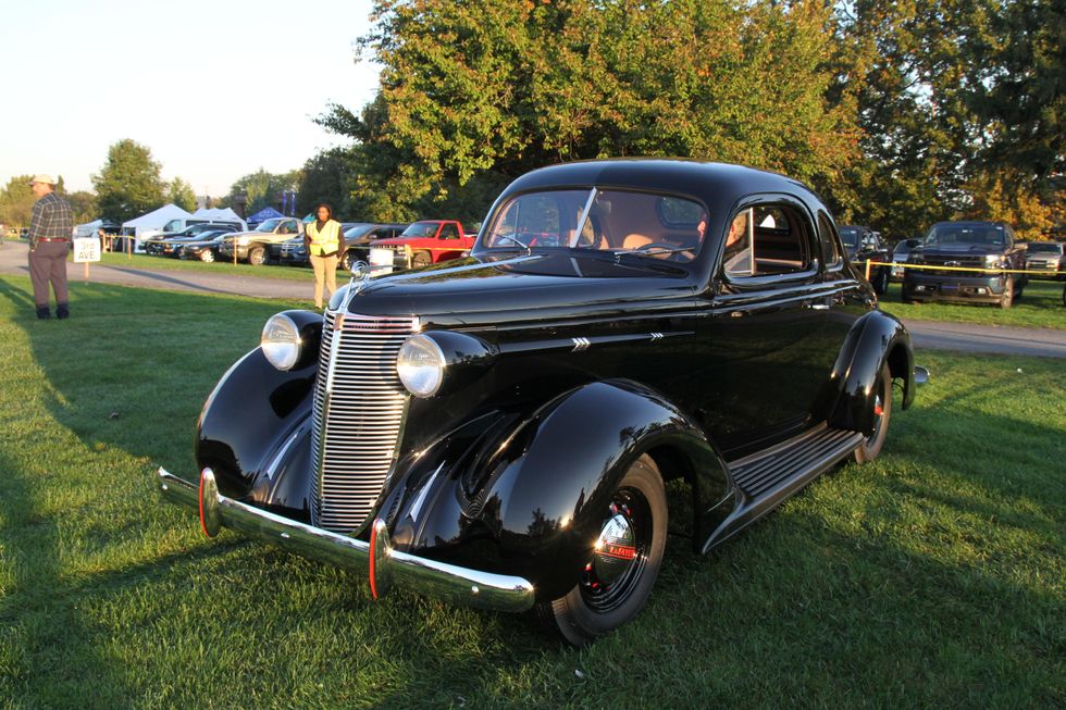 Concours-like crowds and cars come in droves for rescheduled AACA ...