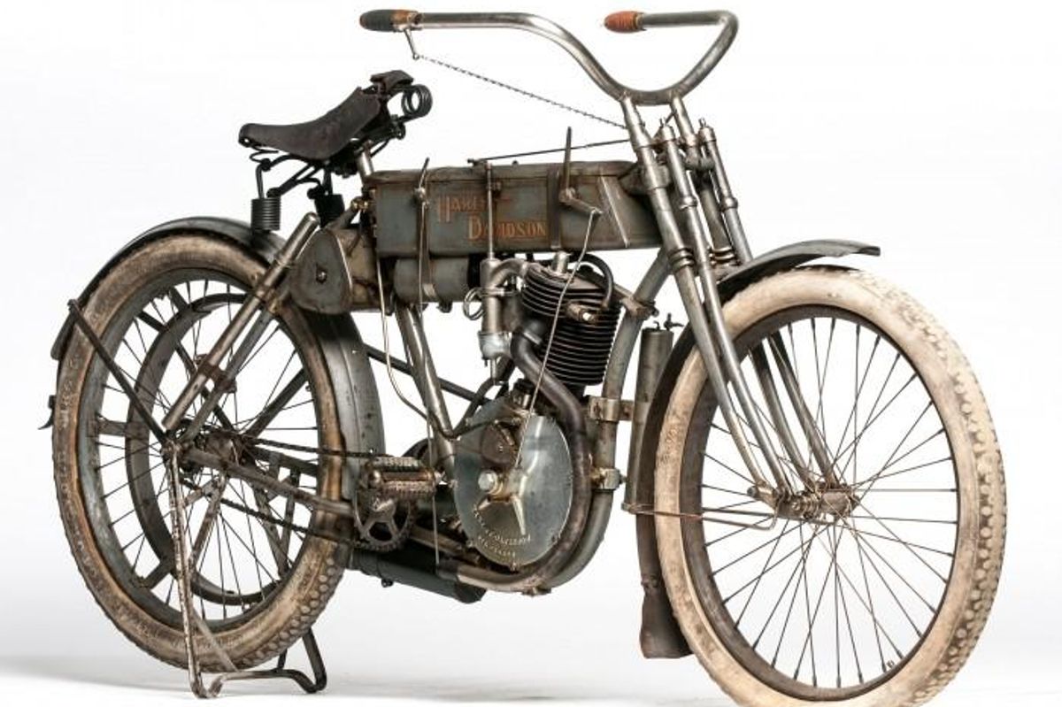 1907 Harley-Davidson Strap Tank shatters marque record at E.J. Cole  Collection sale