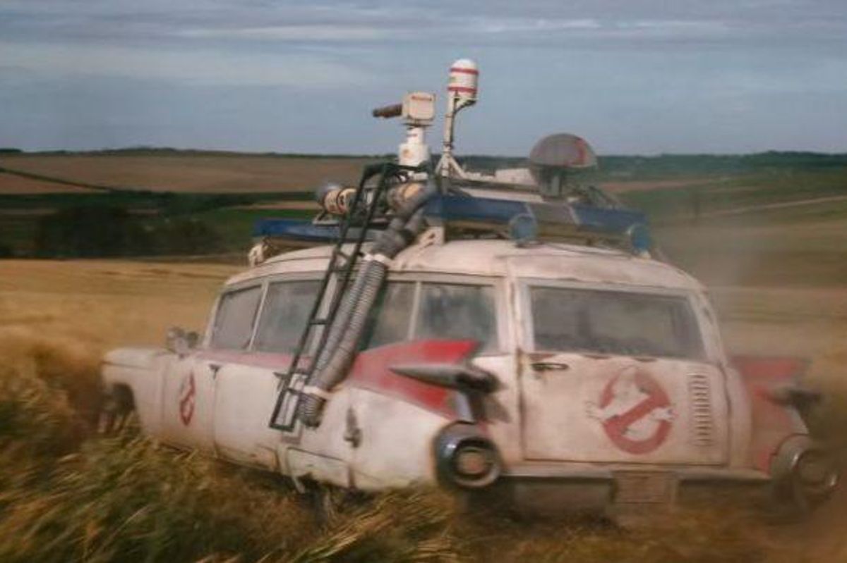 Ecto-1 Intro - Ghostbusters 2 