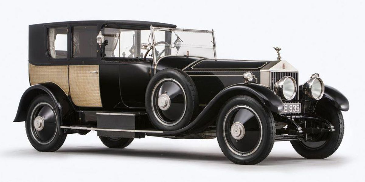 Anatomy of an Artwork: The Rolls-Royce Phantom V, Automobiles, RM  Sotheby's