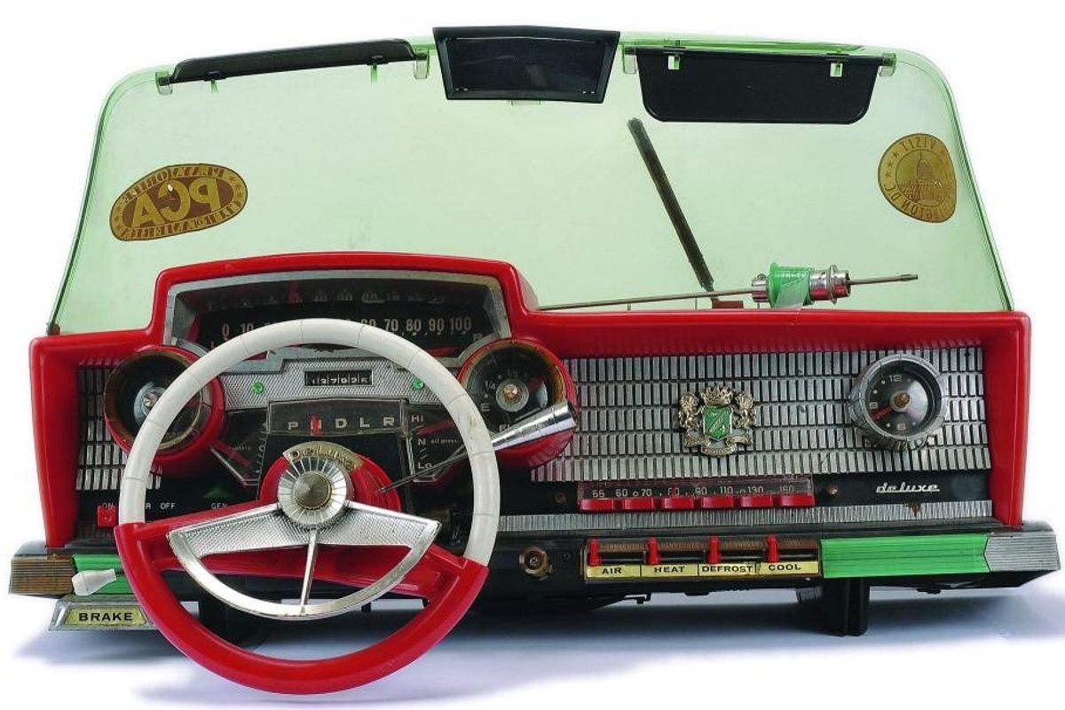 Car dashboard toy - .de