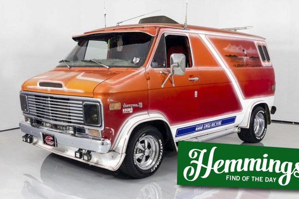 Hemmings Find of the 1976 Chevy Van Custom | Hemmings