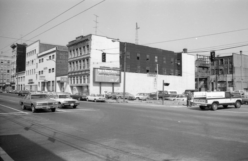 Carspotting: Vancouver, British Columbia, 1980s - Hemmings