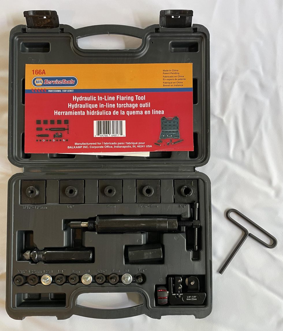 Can a hydraulic flaring tool take the hassle out of making and