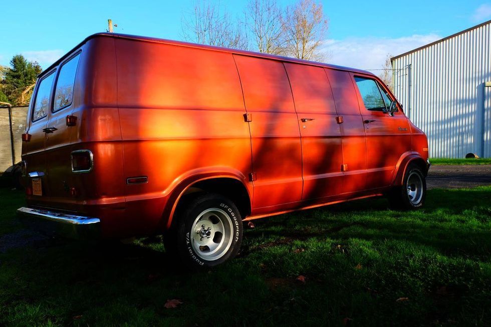 dodge tradesman 100
