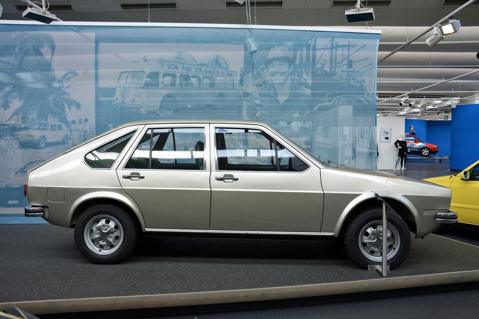 Autoschutzhülle passend für Volkswagen Passat II 1981-1988 Indoor