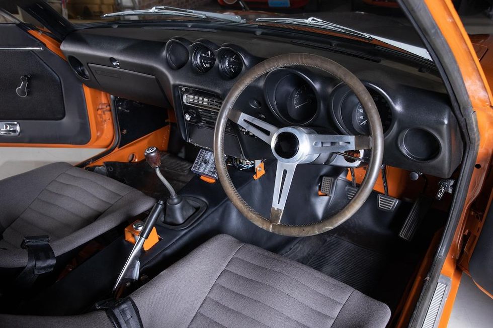 When a single letter adds half a million dollars: Nissan Fairlady Z432R  heads to auction