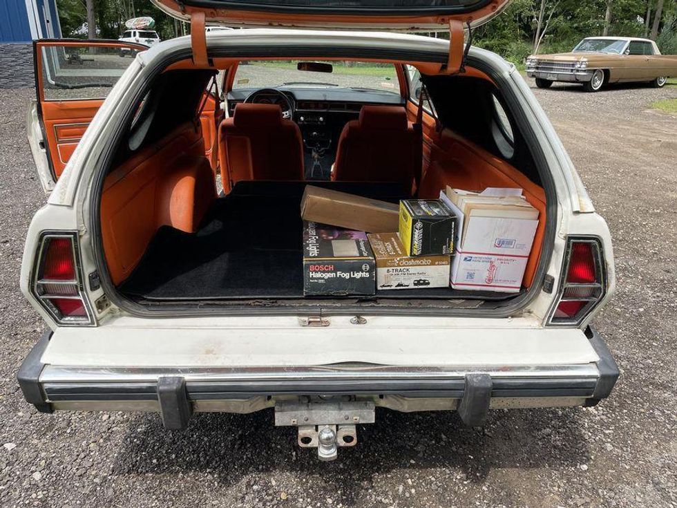 Slots, Stripes, Louvers, And A Porthole: This 1979 Ford Pinto Cruising 