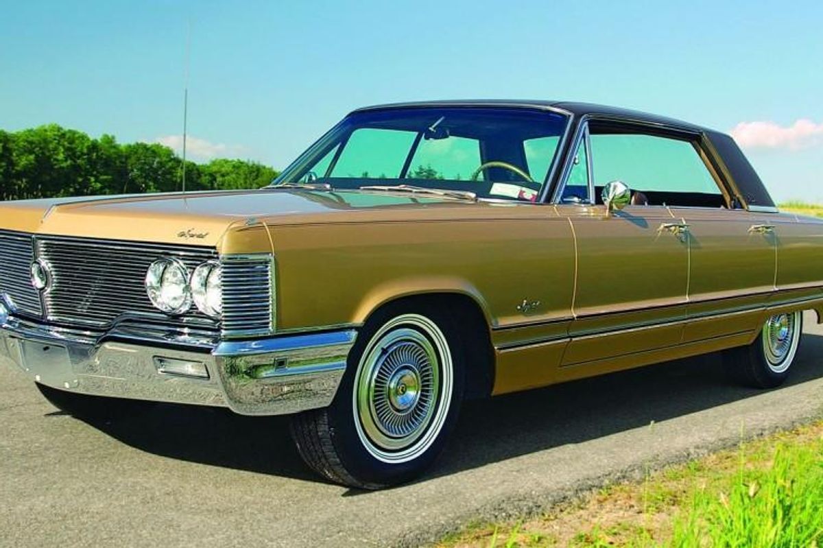 Sixties Summit - 1968 Chrysler Imperial Crown | Hemmings