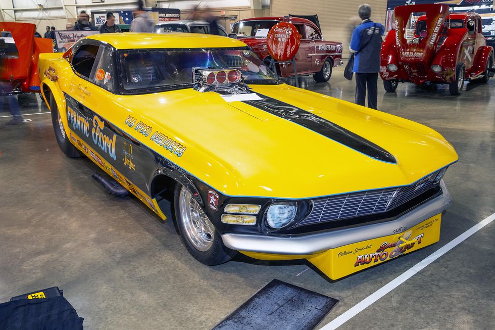 2023 Dragfest: A Winter Showcase of Vintage Race Cars and Nostalgic ...