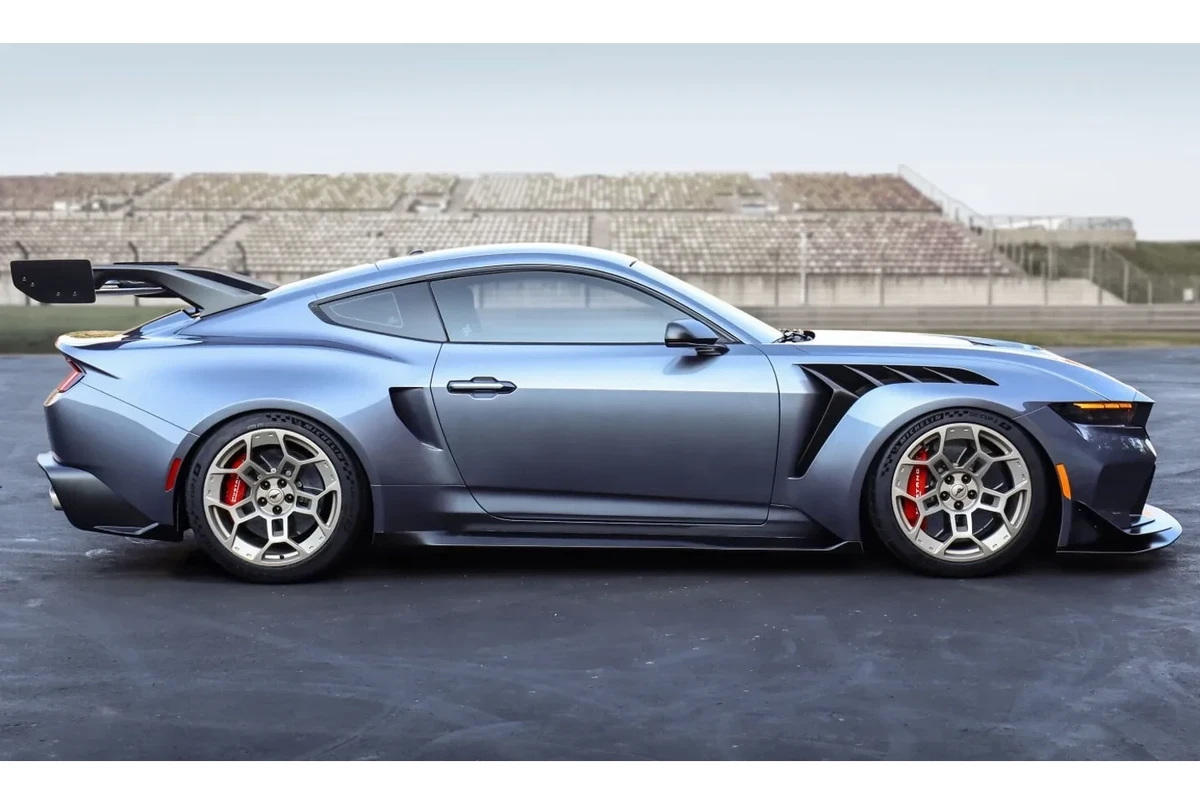 Video Hear the 2025 Ford Mustang GTD's Supercharged V8 in Action