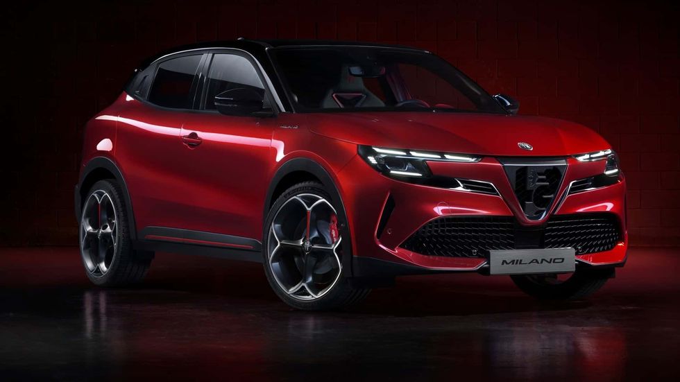 Italy Forced Alfa Romeo to Change New Crossover Name from Milano to Junior