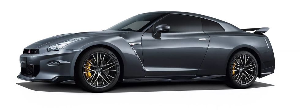 JDM 2025 Nissan GT-R Debuts, is This the Last of the R35 Generation?