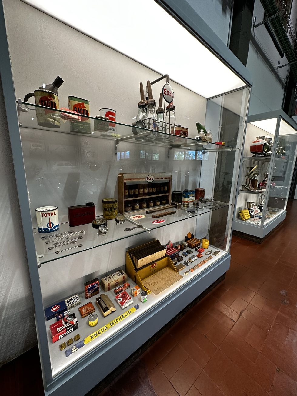 Museu do Caramulo - Racing automobilia