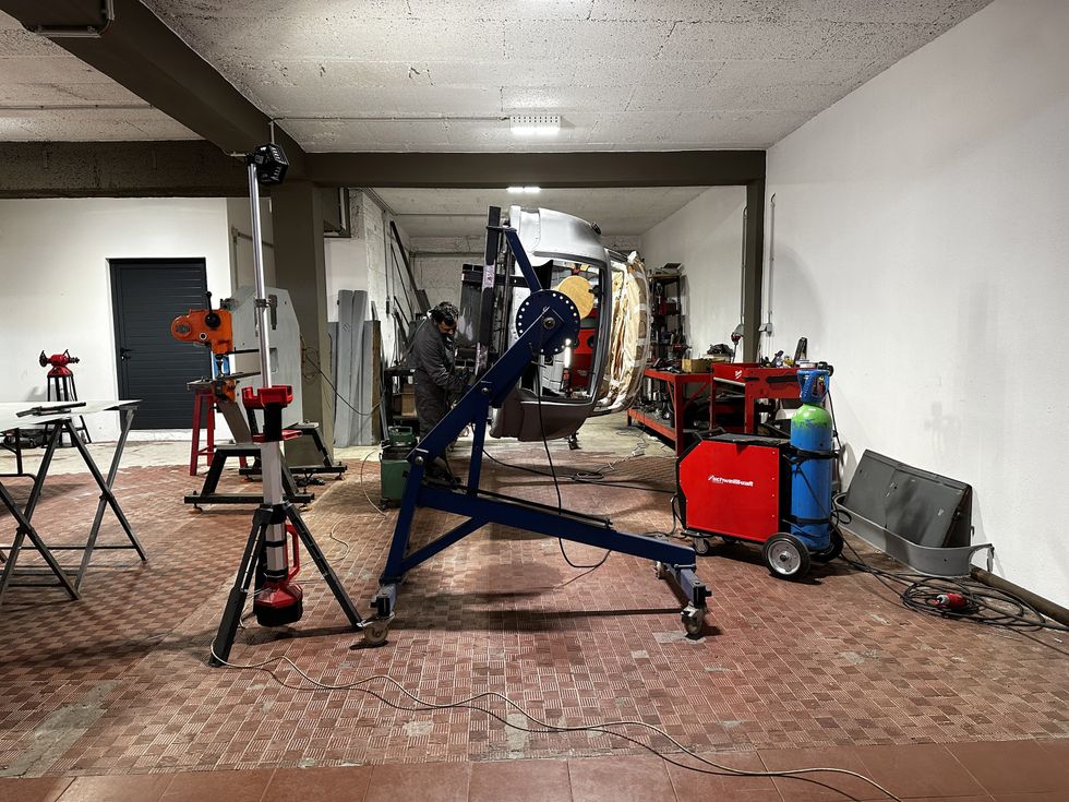 Museu do Caramulo - Restoration of 1954 Panhard Dyna Z