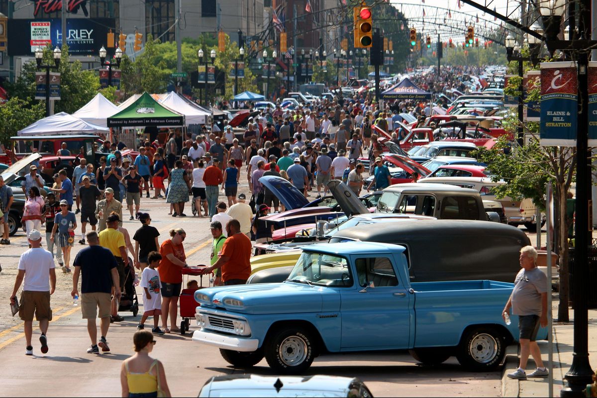 Flint's Back to the Bricks car show is the relaxed alternative to