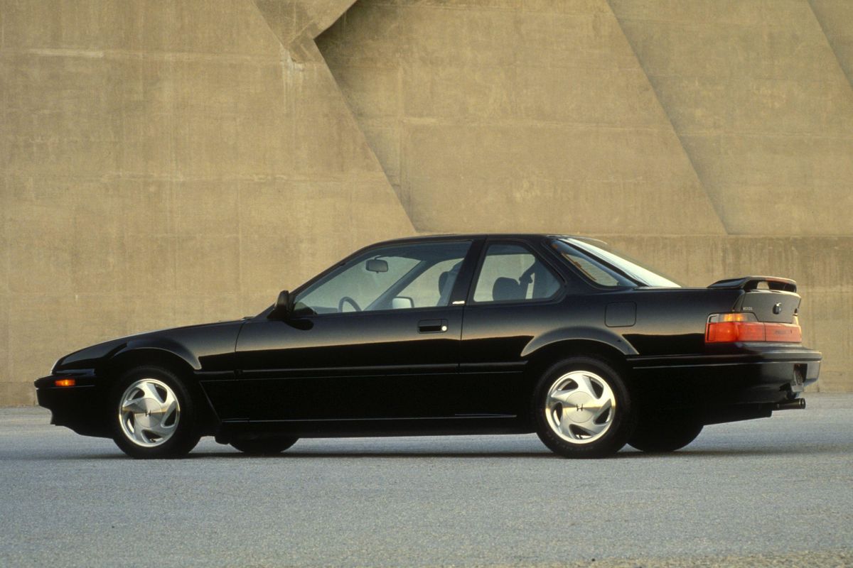 Clever four-wheel steering makes the 1988-'91 Honda Prelude Si 4WS more  desirable, if only slightly more expensive | Hemmings