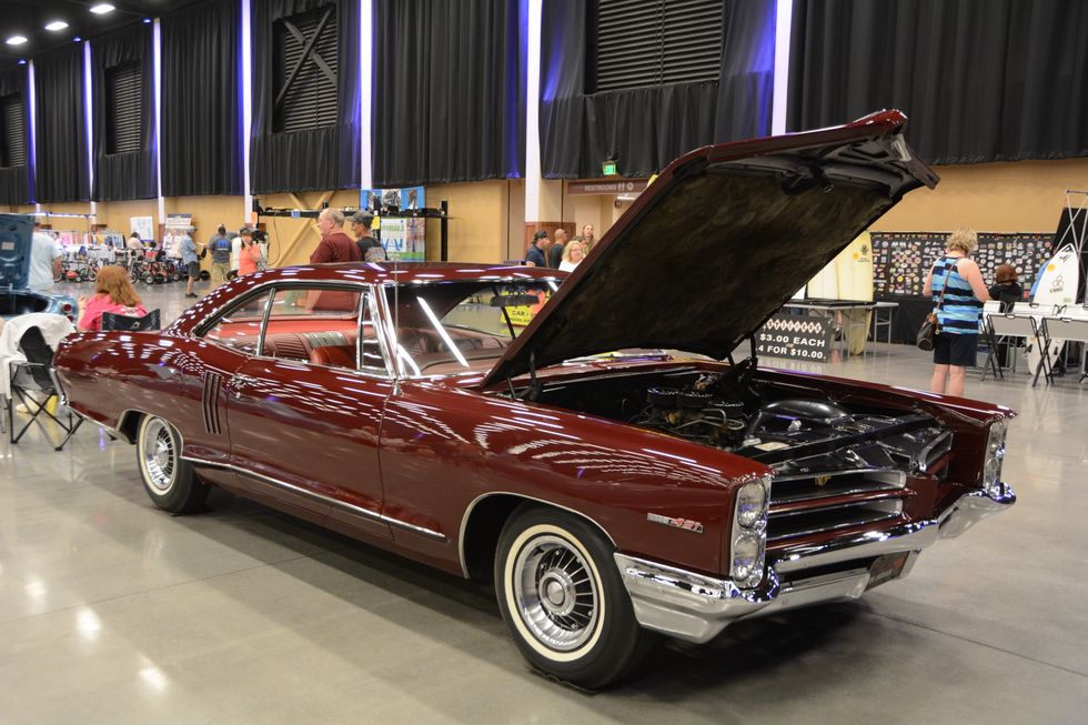 Pontiacs in Pigeon Celebrates 23 Years With A Record Turnout Pontiacs in Pigeon Celebrates 23 Years With A Record Turnout