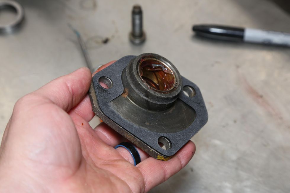 How to rebuild a manual steering box and eliminate sloppy steering Hemmings