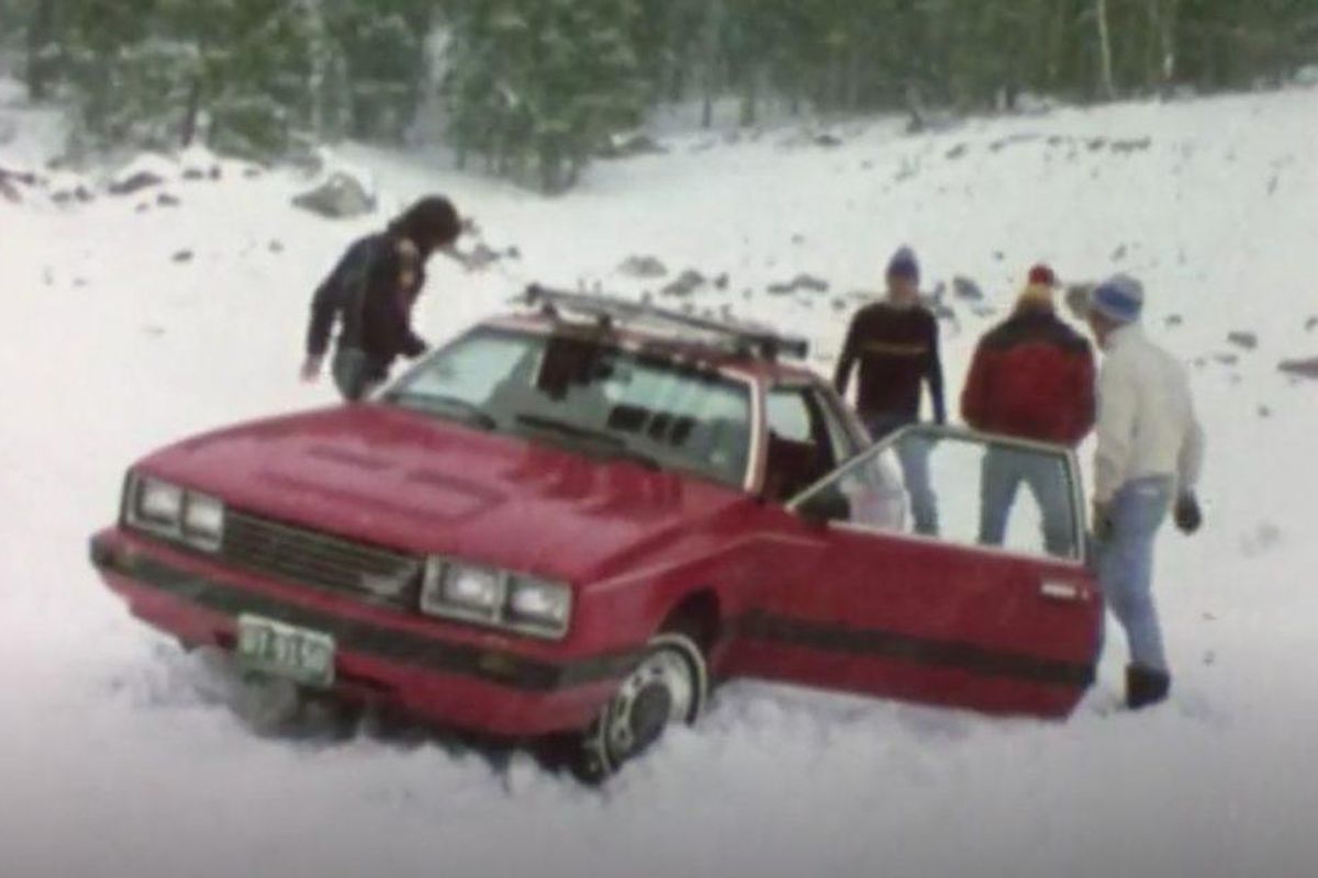 Watch This Refresher Video For Cleaning Snow Off Your Car