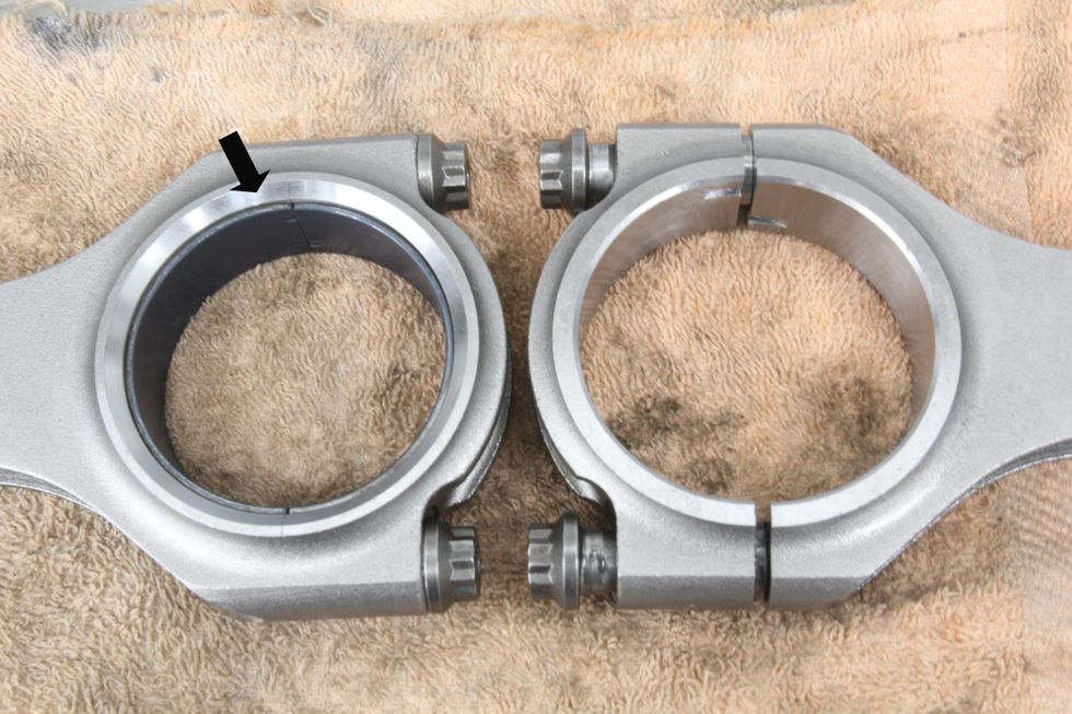 Why Do Some Connecting Rod Bearings Have an Upper and a Lower Shell?