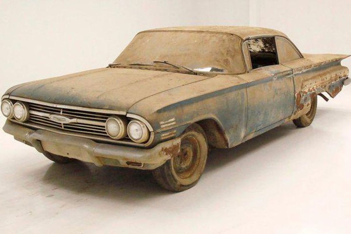 Hidden 300-Car Barn Find to Be Auctioned With r