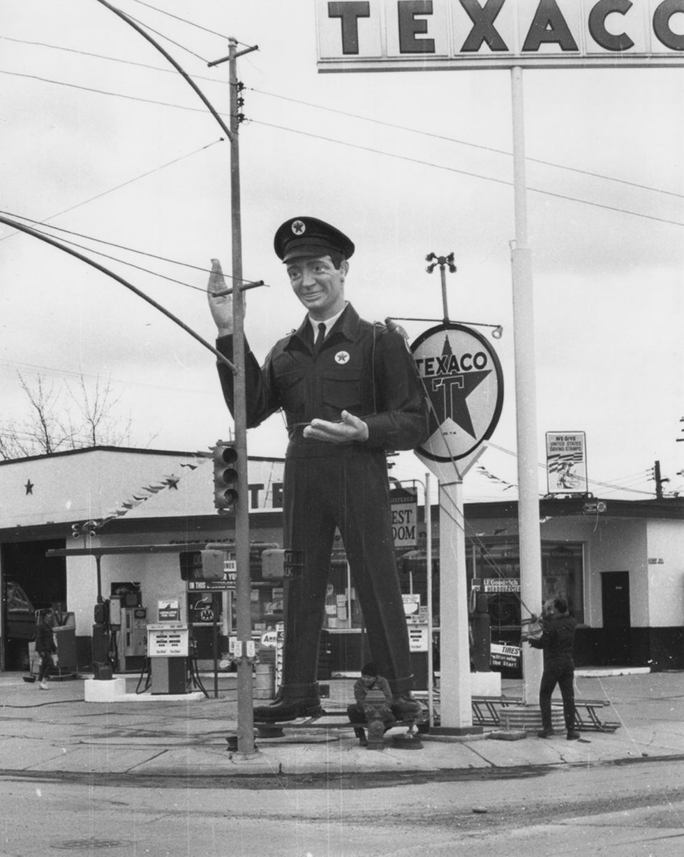 Muffler men to get their own museum Hemmings