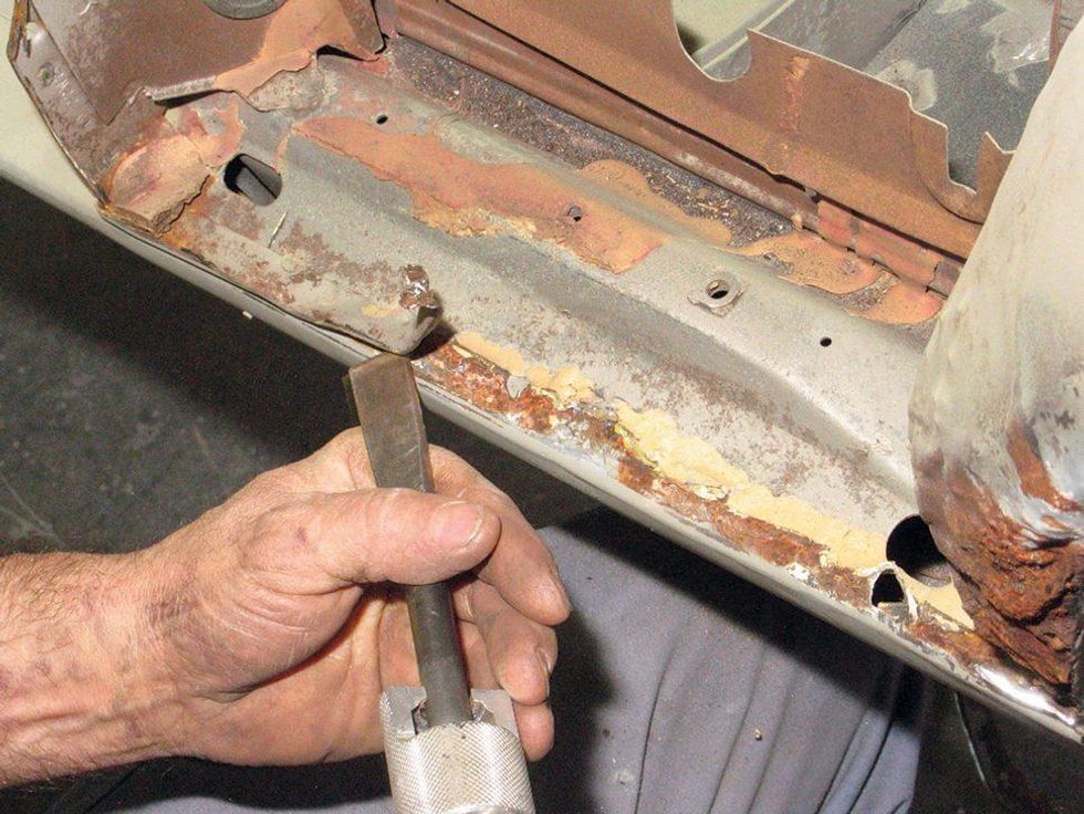 Replacing rustedout Ford Mustang panels is a fix you can do yourself