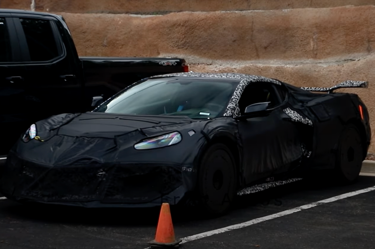 Video Chevrolet Corvette Prototypes Spotted Testing in Colorado Could Video Chevrolet Corvette Prototypes Spotted Testing in Colorado Could
